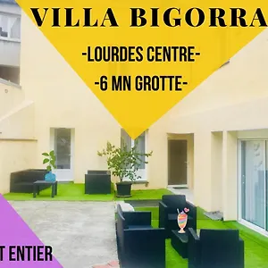 Appartamento Bigorra Centre Le Sanctuaire La Grotte , Parking