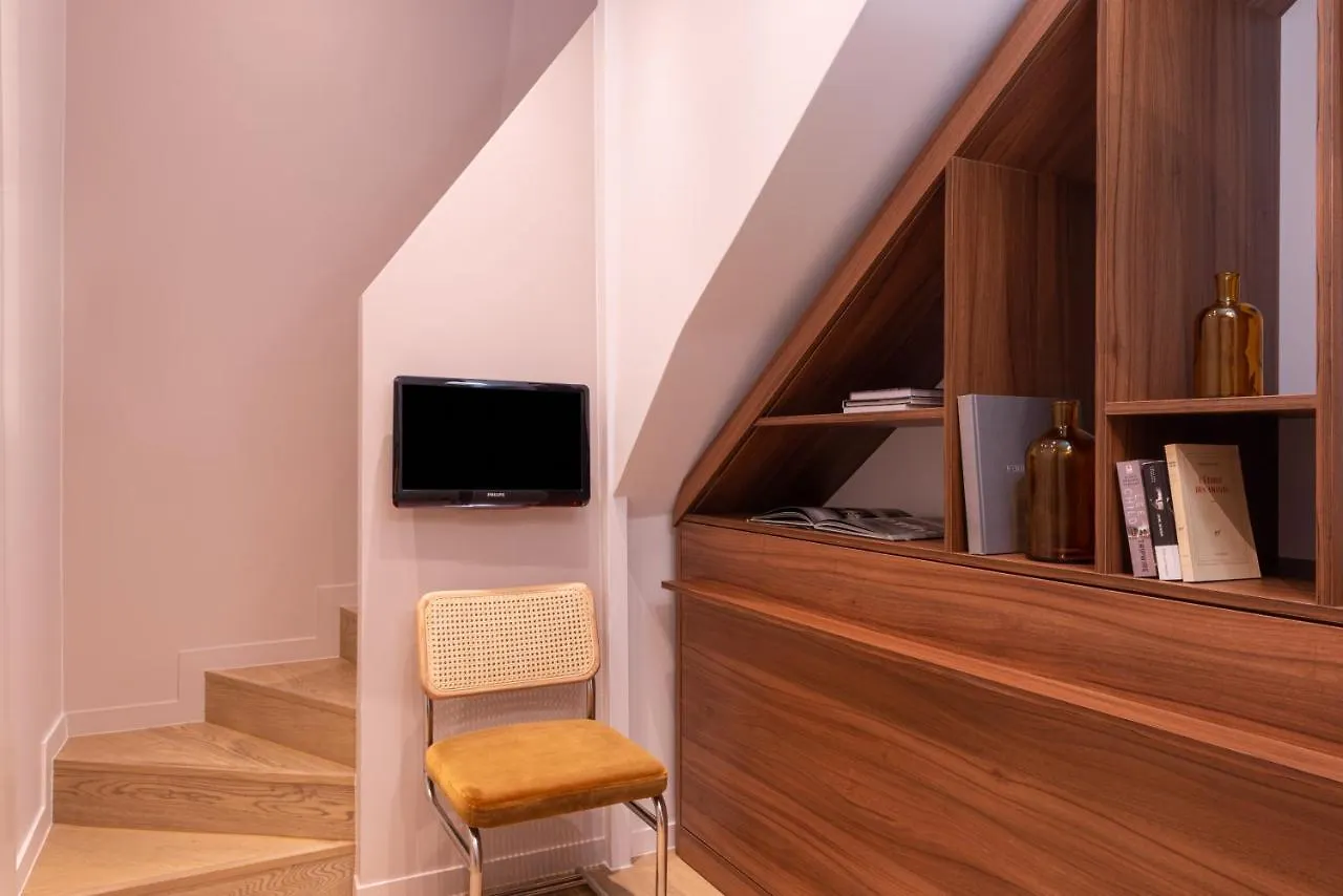 ****  Hotel Le Placide Saint-Germain Des Pres Paris France
