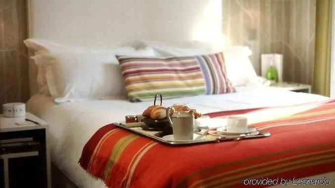 Hotel Le Placide Saint-Germain Des Pres Paris Fransa