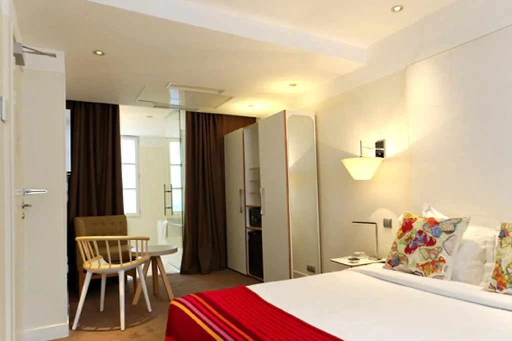 ****  Hotel Le Placide Saint-Germain Des Pres Paris France