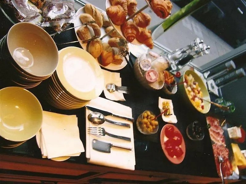 ****  Hotel Le Placide Saint-Germain Des Pres Paris France