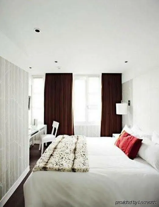 Hotel Le Placide Saint-Germain Des Pres Paris